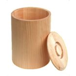 Holzbehälter mit Deckel aus Lindenholz - 1 l